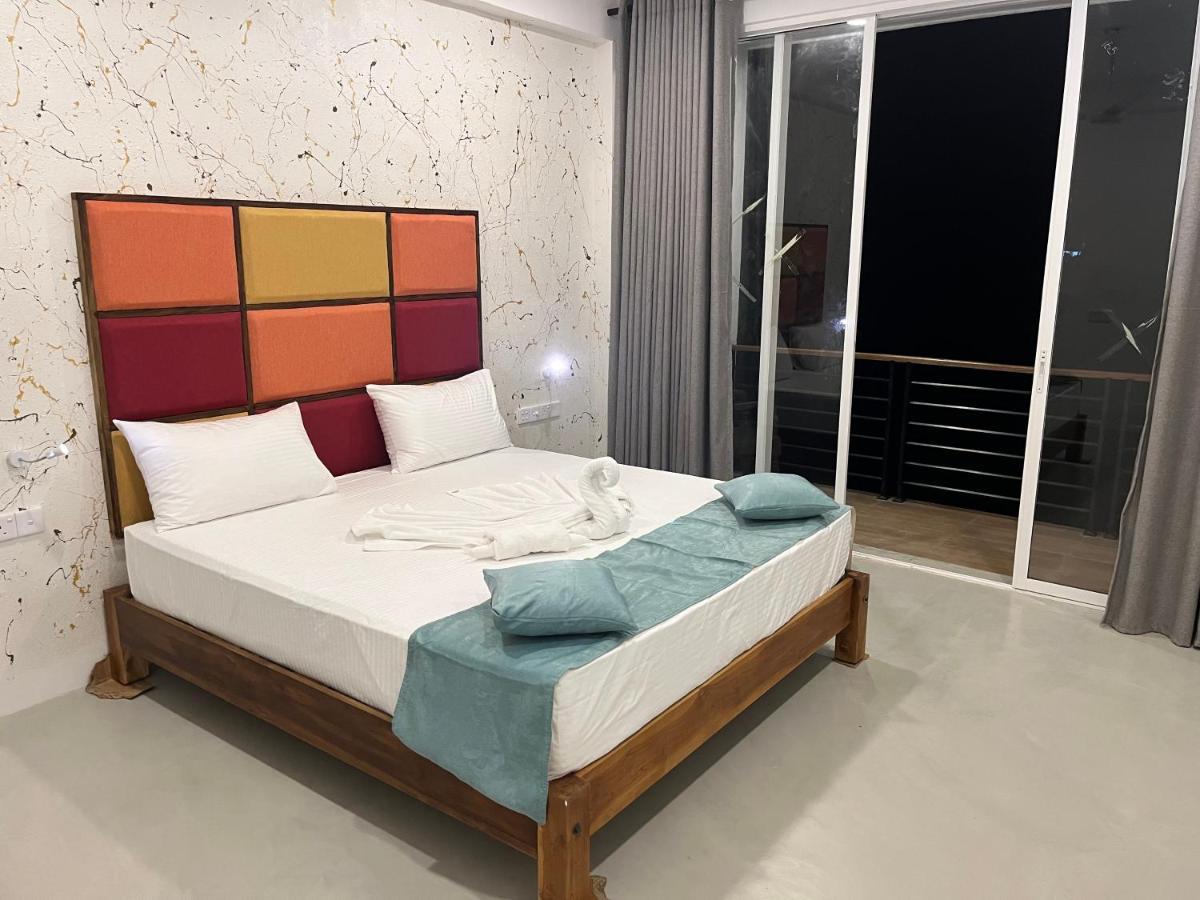 Green Edge Villa Хиккадува Экстерьер фото