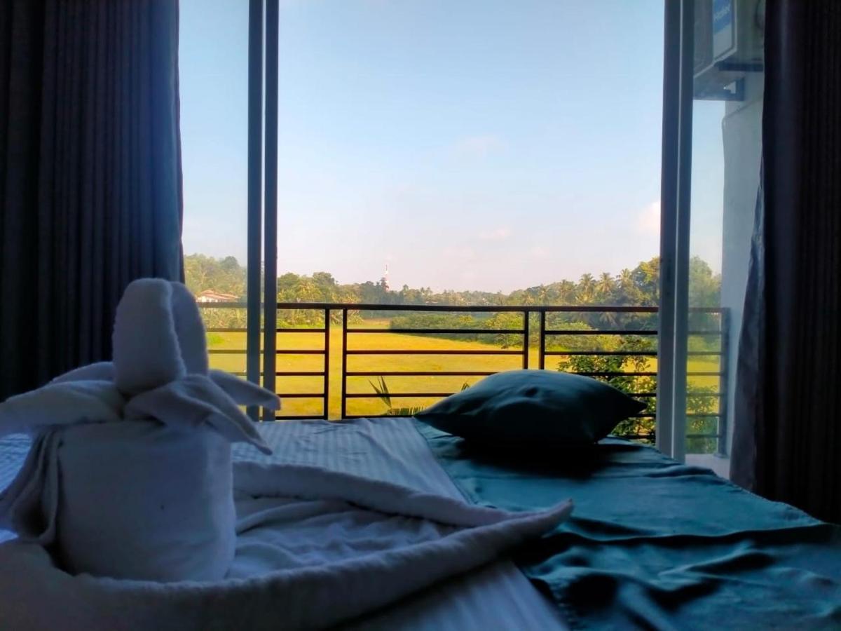 Green Edge Villa Хиккадува Экстерьер фото