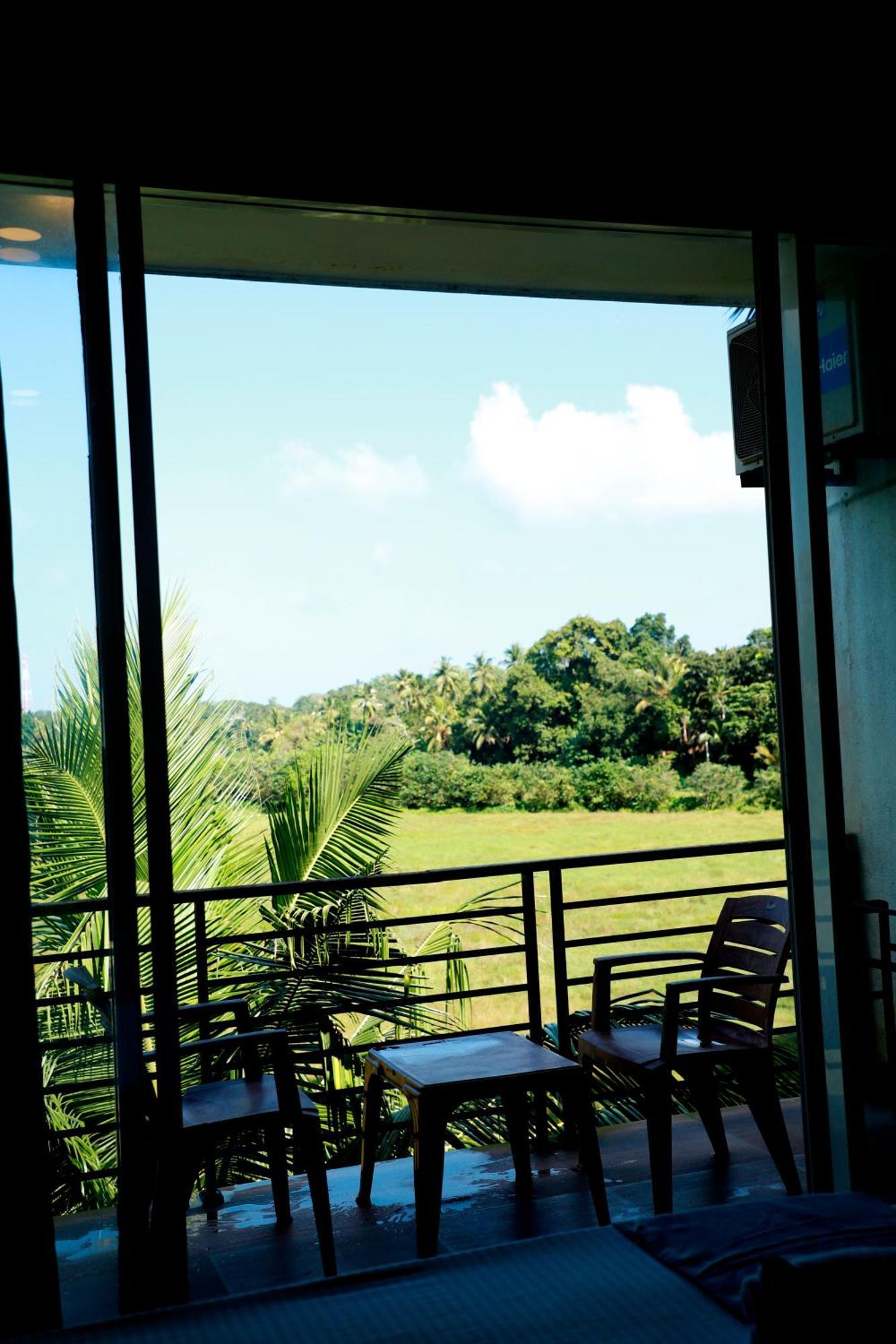 Green Edge Villa Хиккадува Экстерьер фото
