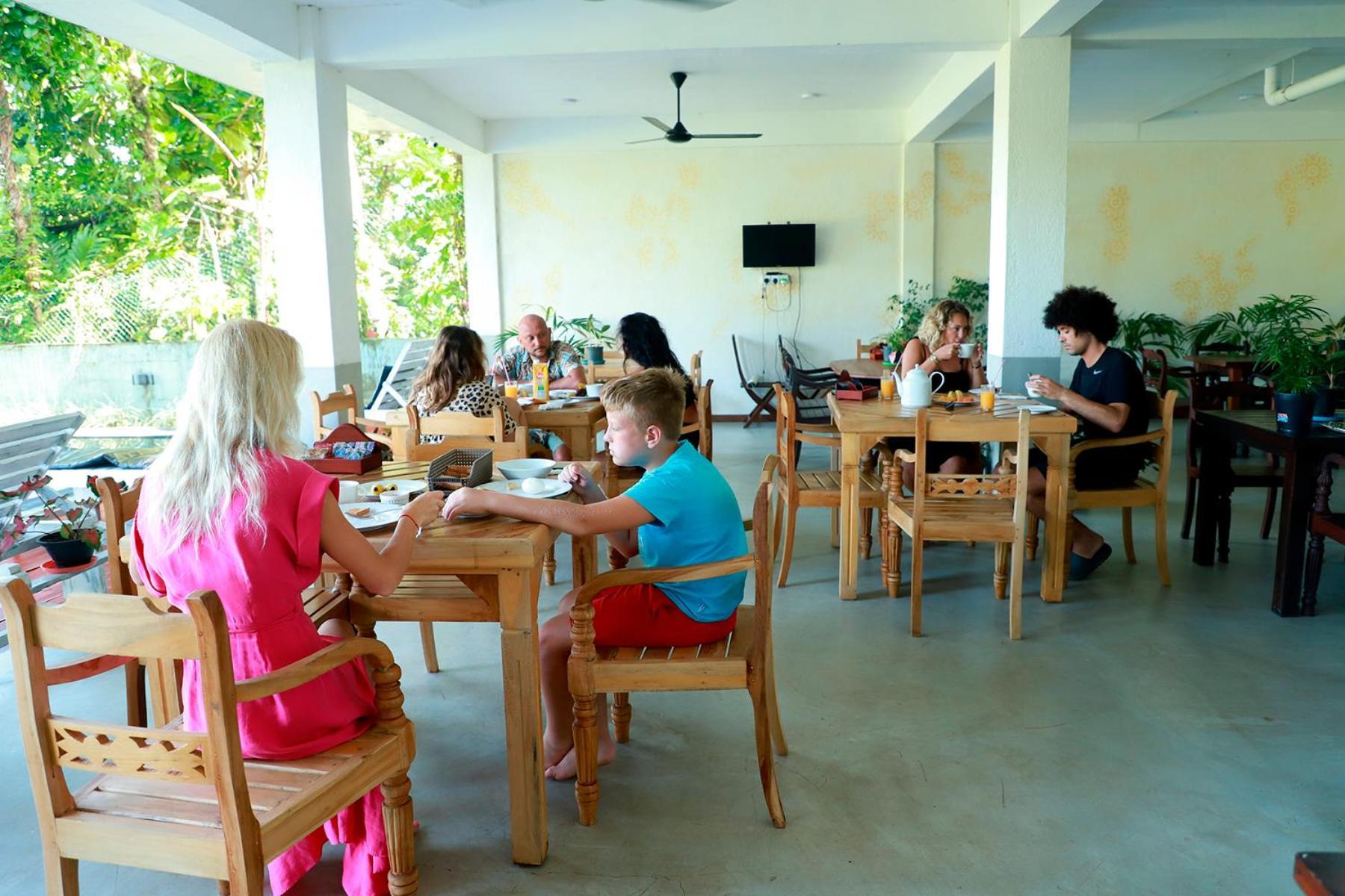 Green Edge Villa Хиккадува Экстерьер фото