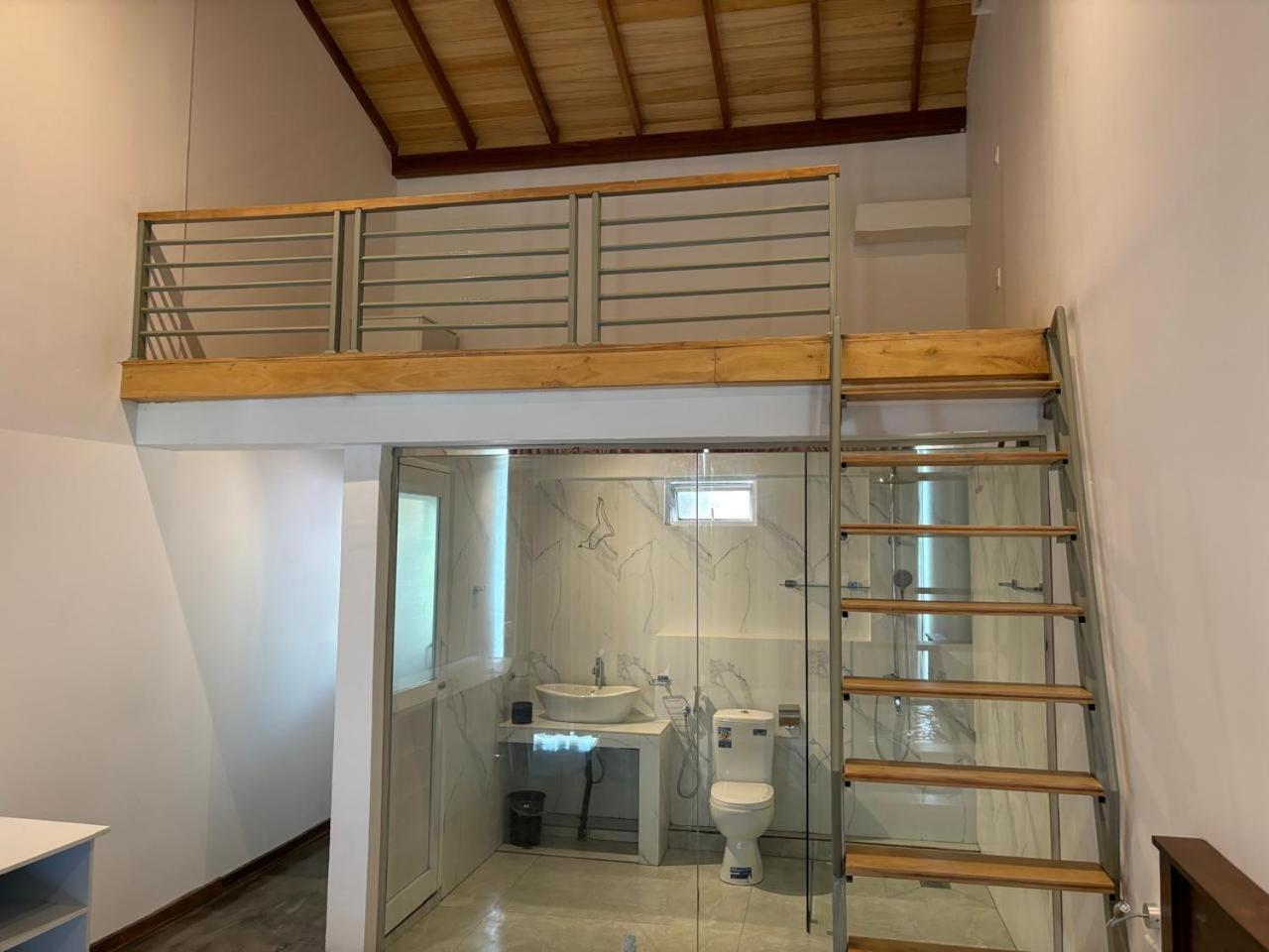 Green Edge Villa Хиккадува Экстерьер фото