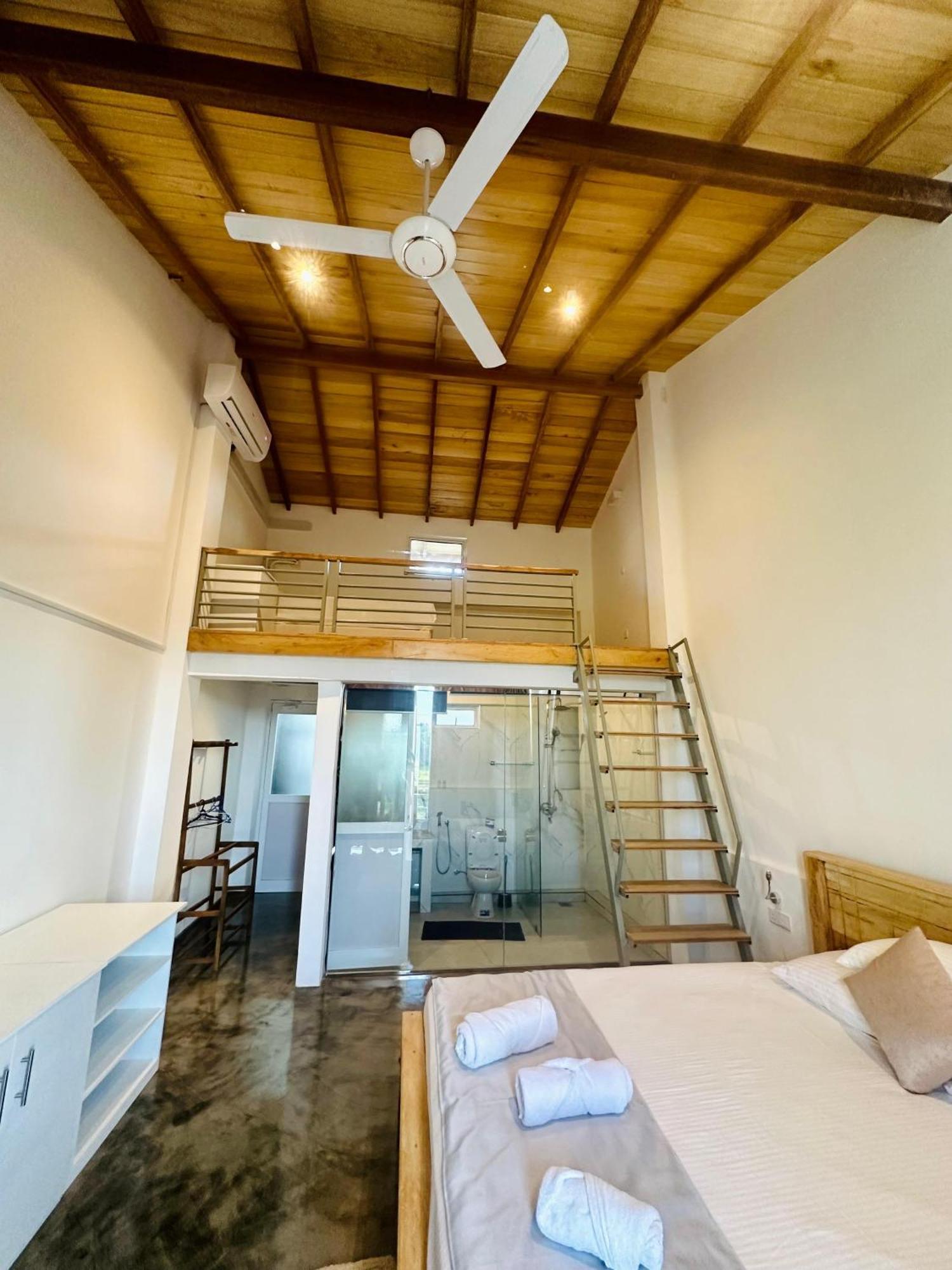 Green Edge Villa Хиккадува Экстерьер фото