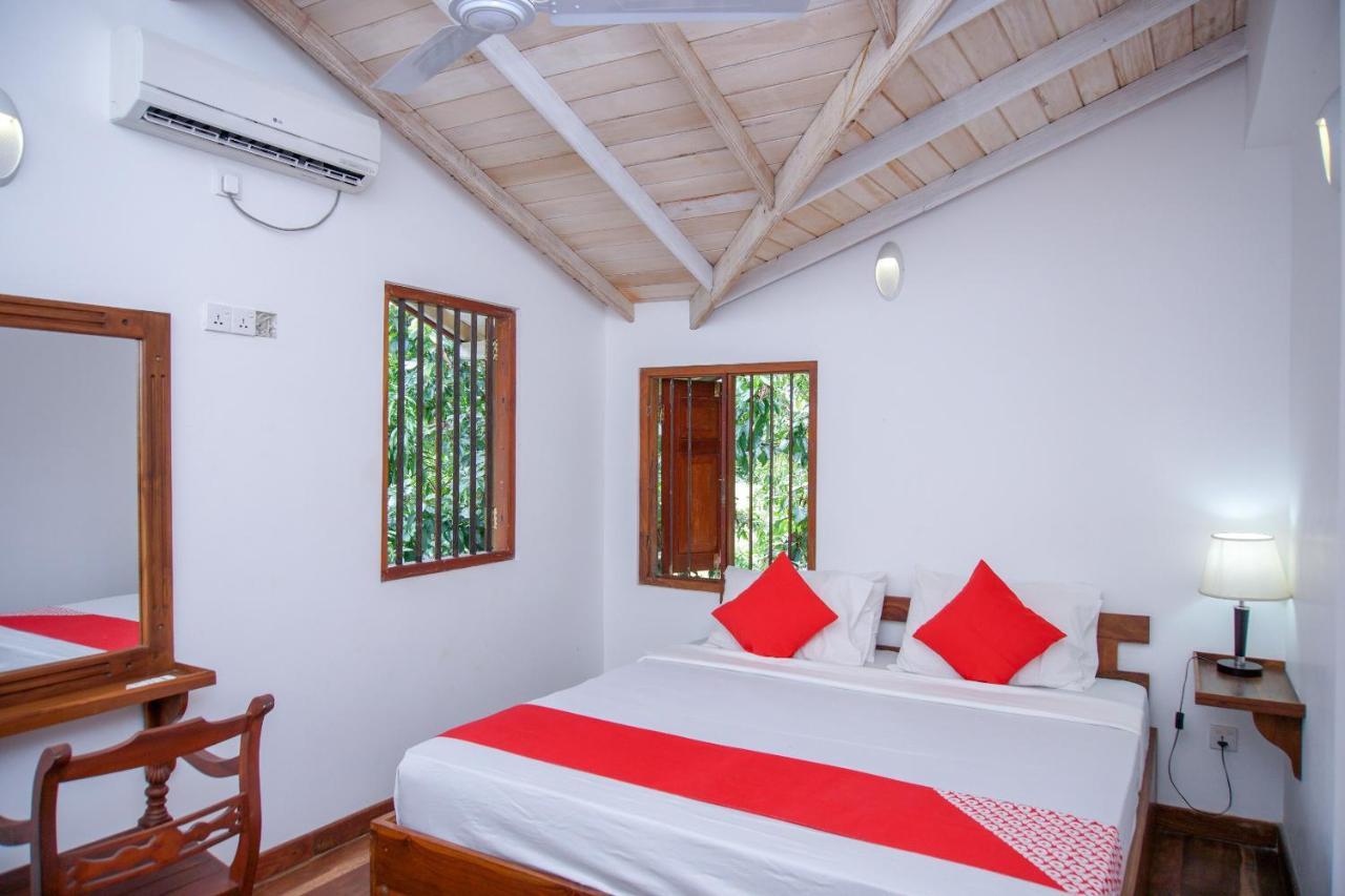 Green Edge Villa Хиккадува Экстерьер фото