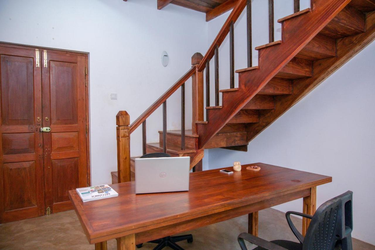 Green Edge Villa Хиккадува Экстерьер фото