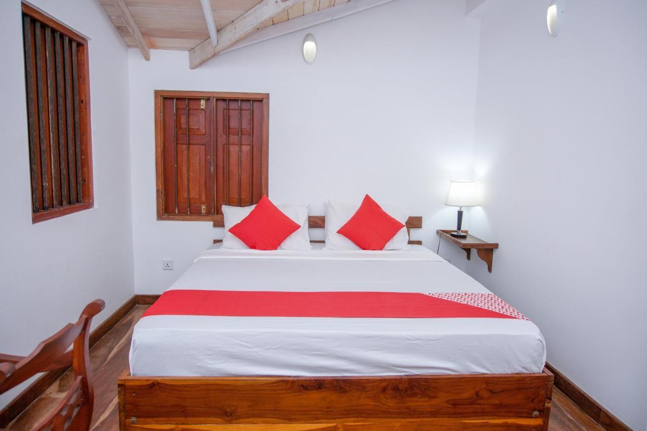 Green Edge Villa Хиккадува Экстерьер фото